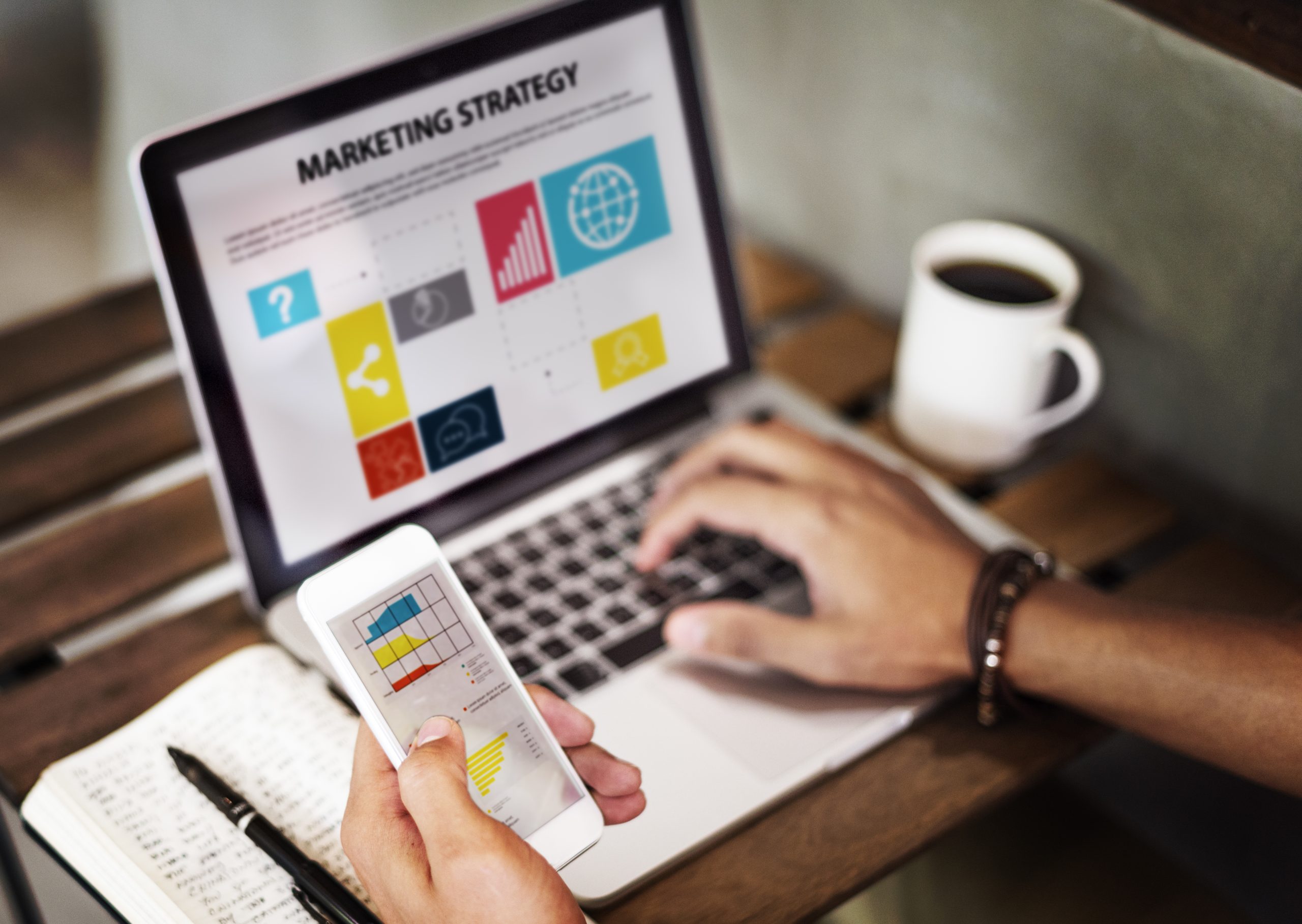 Marketing Strategy Connting Digital Devices Concept Lidl